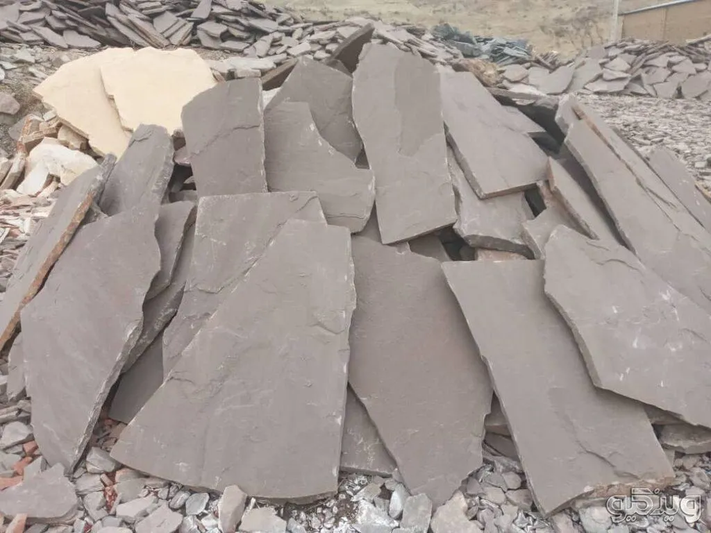 معادن سنگ مالون، در اطراف کوه زاگرس