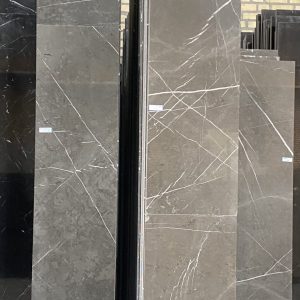 مرمریت پترا گری (لاشتر )