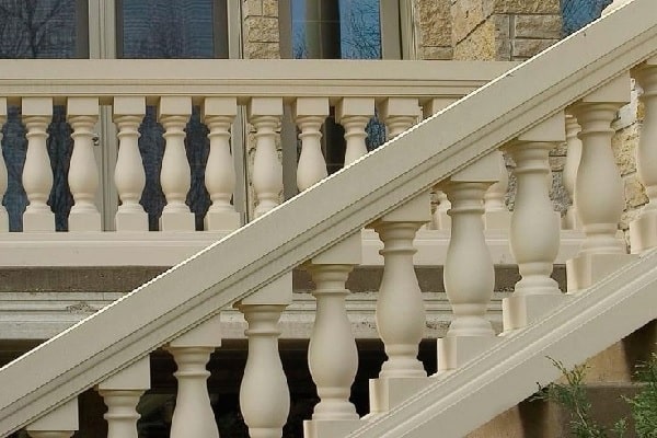 نرده سنگی بهتر است یا نرده استیل