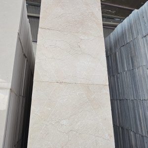 مرمریت تیشه ای الگو ییمناسب کف فضای ساز